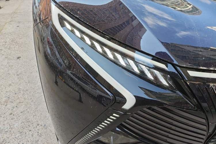 Used Cowin Kunlun 2024 Kunlun iHD 150km Mountain Peak Edition Right Front Headlight