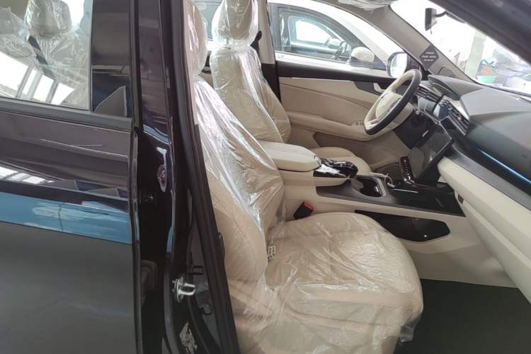 Used Cowin Kunlun 2024 Kunlun iHD 150km Horizon Edition Right Front Seat