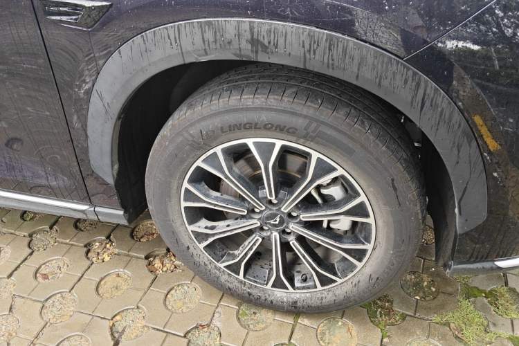 Used Cowin Kunlun 2024 Restyled Kunlun iHD 150km Mountain Peak Edition Right Front Wheel Hub