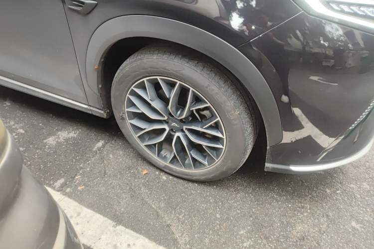 Used Cowin Kunlun 2024 Kunlun iHD 150km Mountain Peak Executive Edition Right Front Wheel Hub