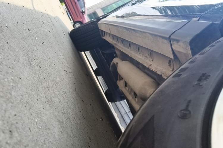Used Cowin Kunlun 2024 Kunlun iHD 150km Horizon Edition Right Side Sill