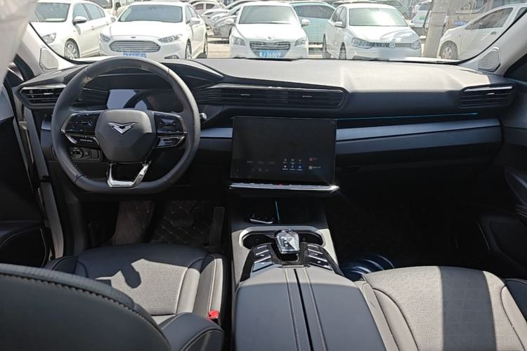 Used Cowin Kunlun 2024 Restyled Kunlun iHD 150km Horizon Edition Center Console