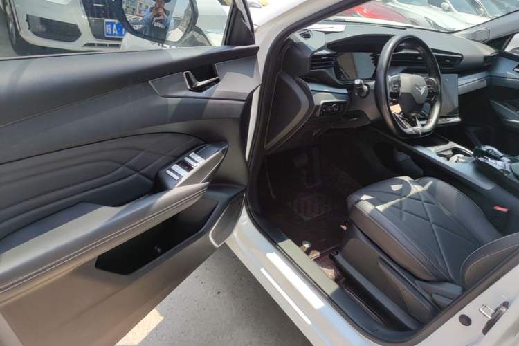 Used Cowin Kunlun 2024 1.6T Plateau Edition 5 Seats Driver Seat