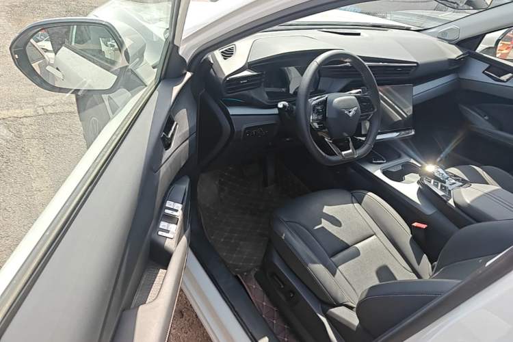 Used Cowin Kunlun 2024 Restyled Kunlun iHD 150km Horizon Edition Driver Seat