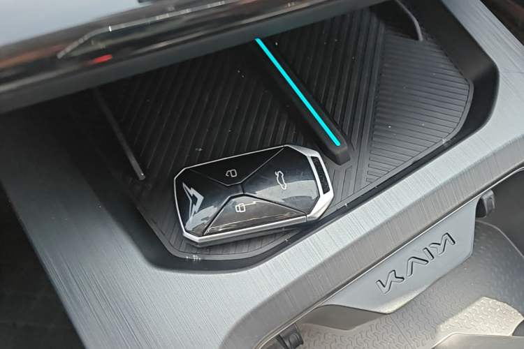 Used Cowin Kunlun 2024 Restyled Kunlun iHD 150km Horizon Edition Interior 1