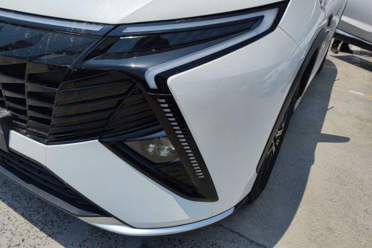 Used Cowin Kunlun 2024 1.6T Plateau Edition 5 Seats Left Front Headlight