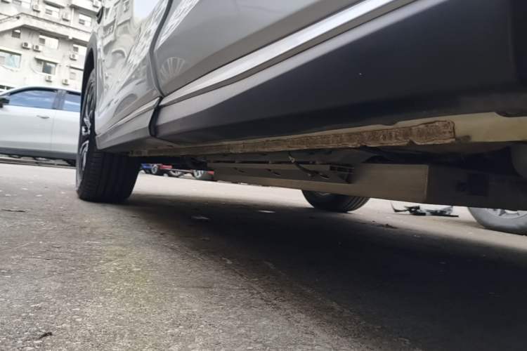 Used Cowin Kunlun 2024 Kunlun iHD 150km Mountain Peak Edition Left Side Sill
