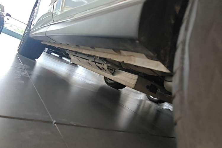 Used Cowin Kunlun 2024 Kunlun iHD 150km Horizon Edition Left Side Sill
