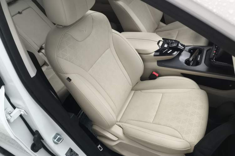 Used Cowin Kunlun 2024 Kunlun iHD 150km Horizon Edition Right Front Seat