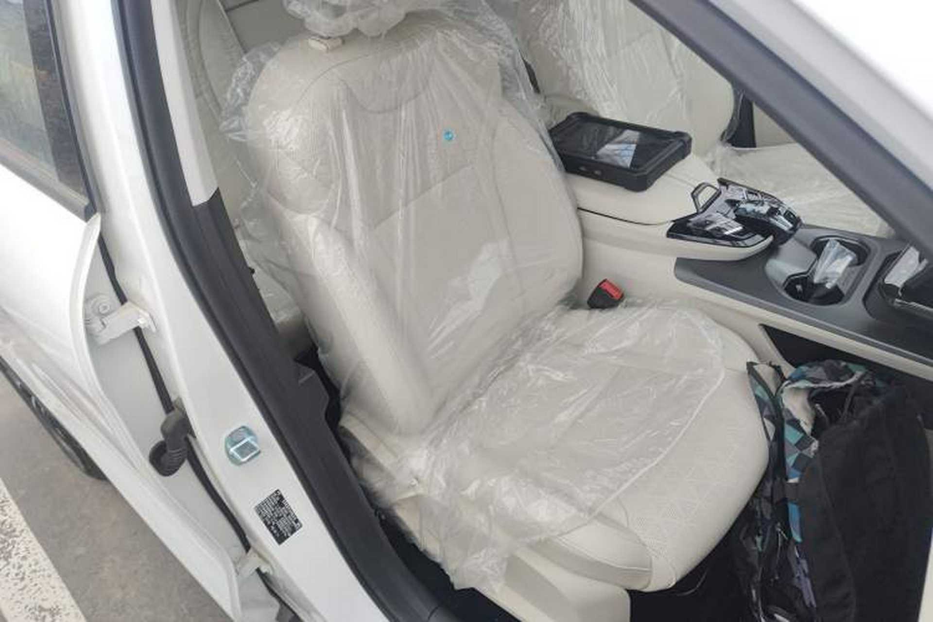 Used Cowin Kunlun 2024 Kunlun iHD 150km Mountain Peak Edition Right Front Seat