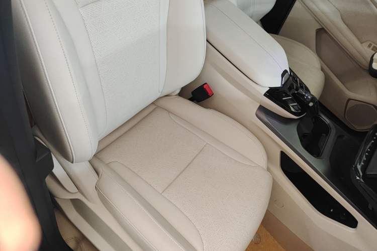 Used Cowin Kunlun 2024 Kunlun iHD 150km Mountain Peak Edition Right Front Seat