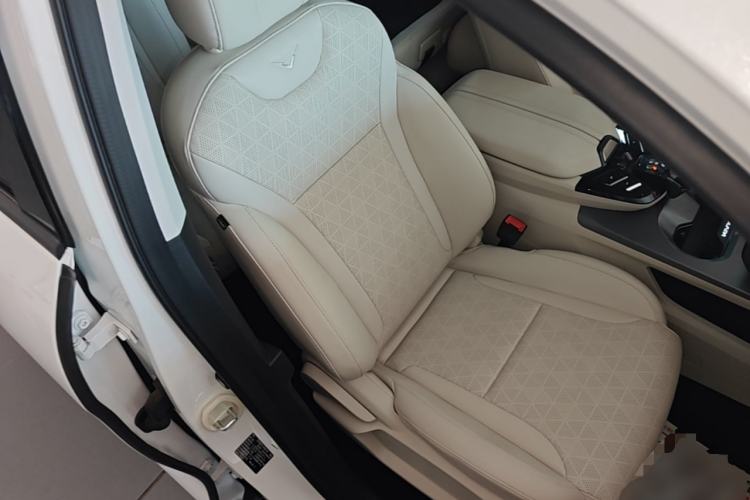 Used Cowin Kunlun 2024 Kunlun iHD 150km Horizon Edition Right Front Seat