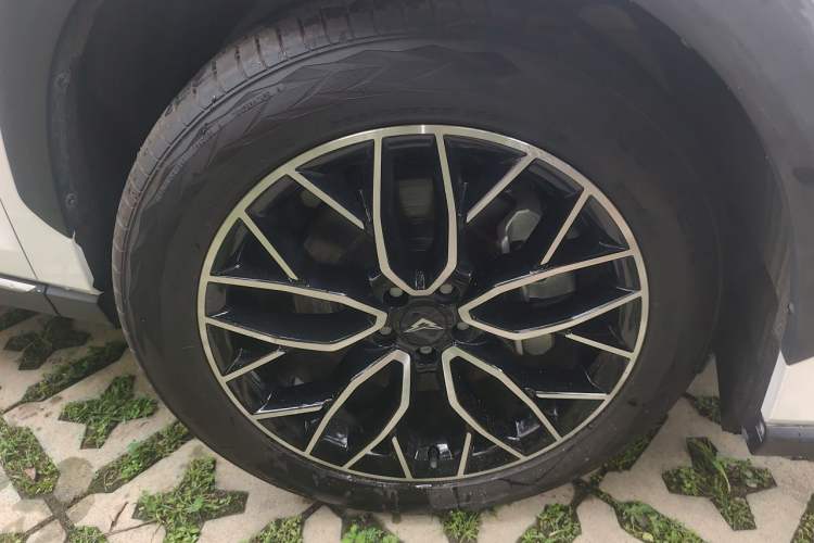 Used Cowin Kunlun 2024 Kunlun iHD 150km Mountain Peak Edition Right Front Wheel Hub