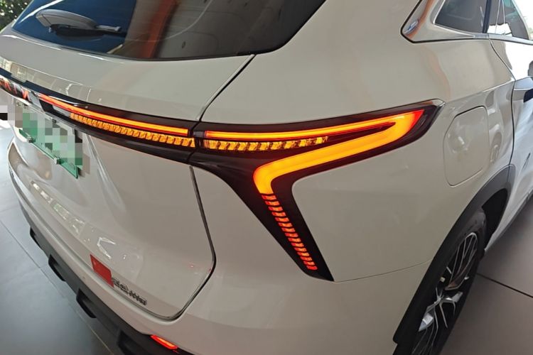 Used Cowin Kunlun 2024 Kunlun iHD 150km Horizon Edition Right Rear Taillight
