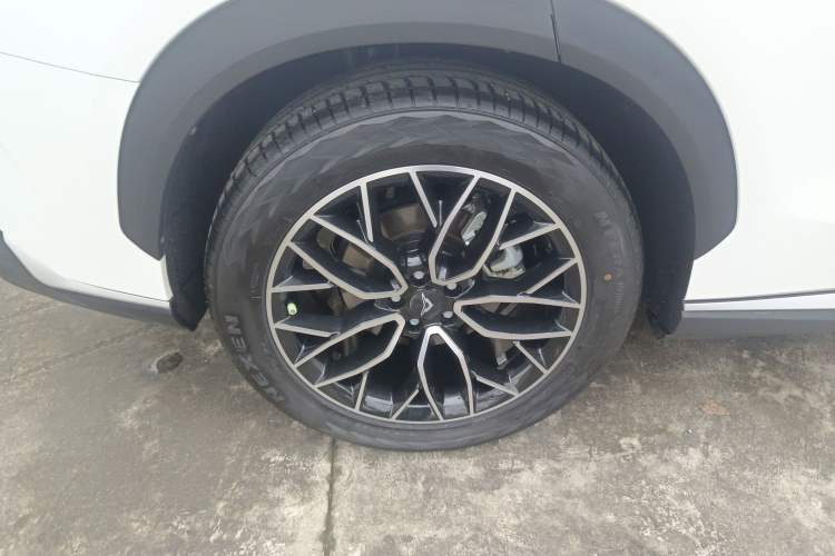 Used Cowin Kunlun 2024 Kunlun iHD 150km Skyline Executive Edition Right Rear Wheel Hub