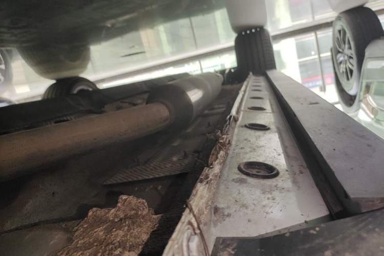 Used Cowin Kunlun 2024 Kunlun iHD 150km Mountain Peak Edition Right Side Sill