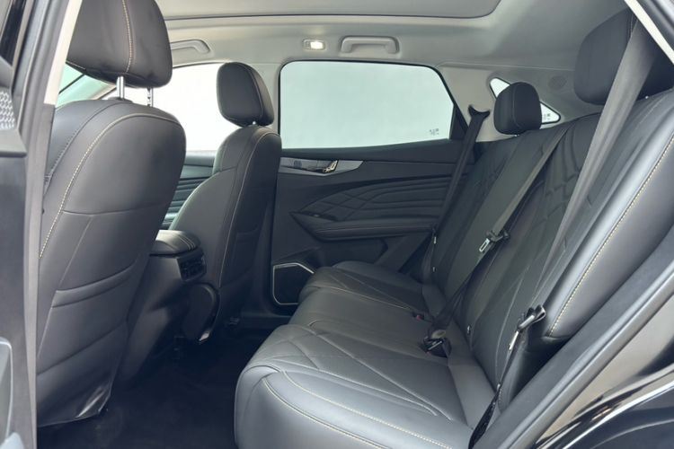 Used Cowin Kunlun 2025 1.5T Peak Edition 5 Seats Interior 4
