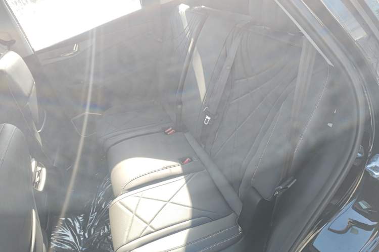 Used Cowin Kunlun 2025 1.5T Summit Edition 7-Seater Left Rear Seat