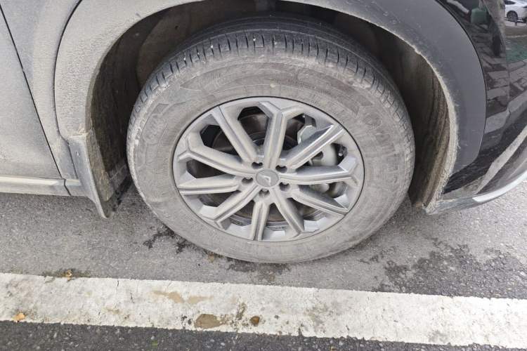 Used Cowin Kunlun 2025 1.5T Summit Edition 7-Seater Right Front Wheel Hub