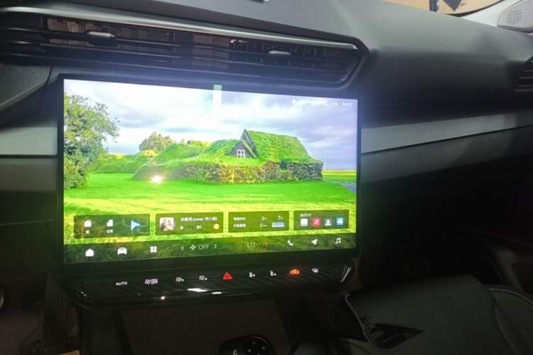Used Cowin Kunlun 2025 Kunlun iHD 150km LXC Star Selection Edition Audio And AC Panel