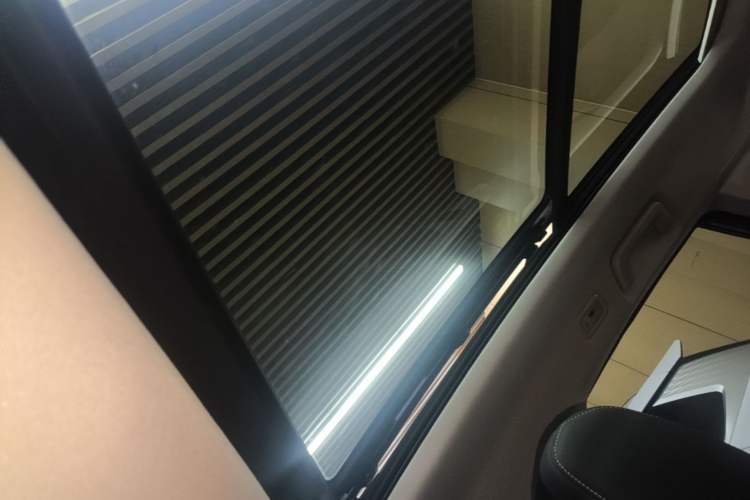 Used Cowin Kunlun 2025 Kunlun iHD 150km LXC Star Selection Edition Headliner