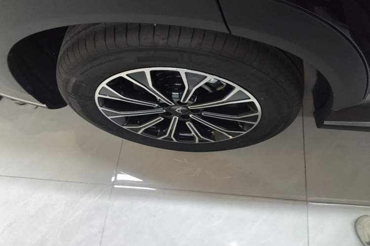 Used Cowin Kunlun 2025 Kunlun iHD 150km LXC Star Selection Edition Right Rear Wheel Hub