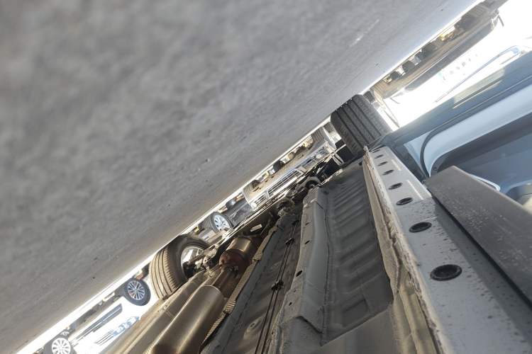 Used Cowin Kunlun 2025 1.5T Peak Edition 5 Seats Left Side Sill