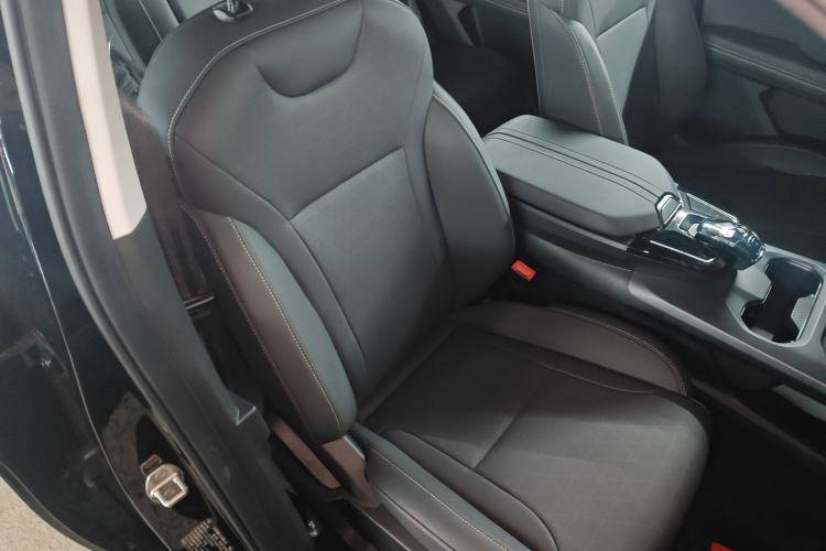 Used Cowin Kunlun 2026 Model Kunlun iHD 201km Mountain Peak Edition Right Front Seat