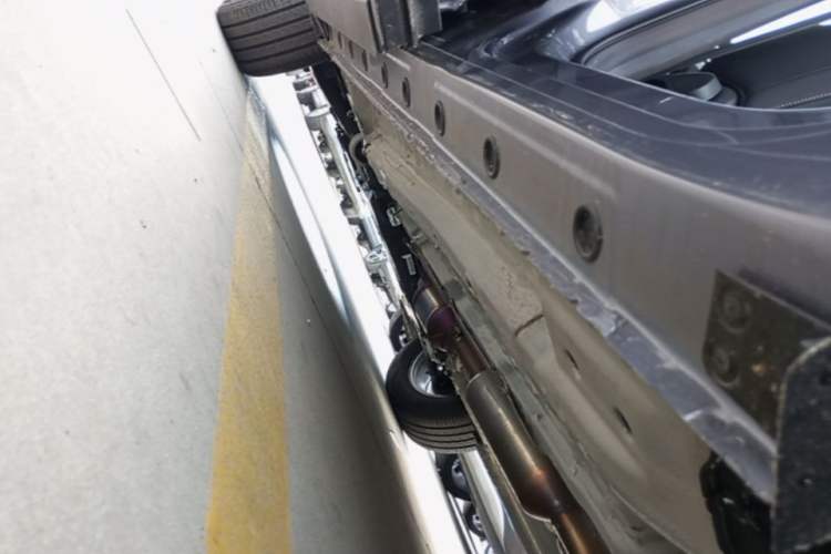Used Cowin Kunlun 2026 Model 1.5T Plateau Edition (5-seater) Left Side Sill