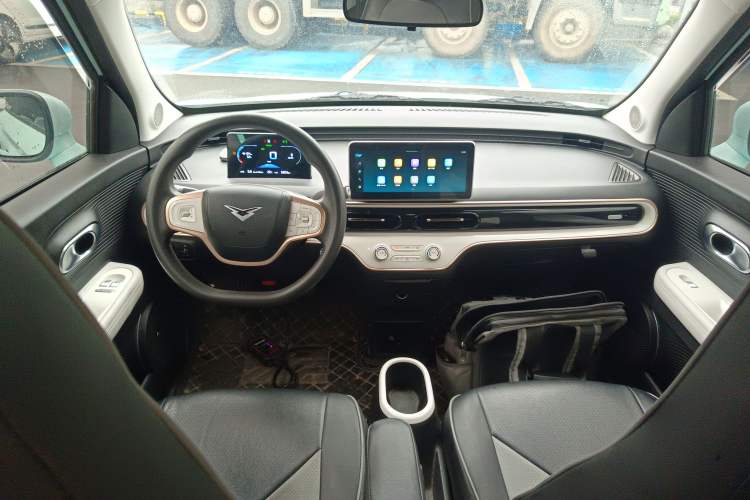 Used Cowin October 2023 201km Wave Rider Edition Center Console