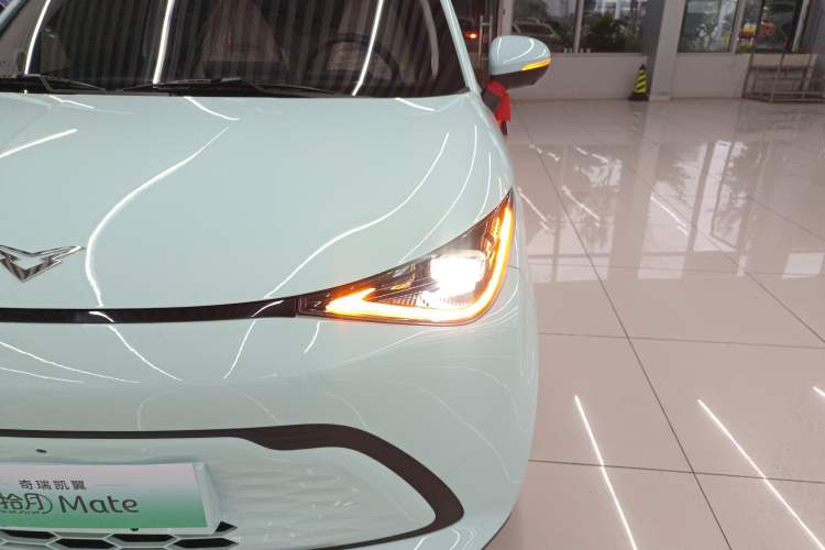 Used Cowin October 2026 Model Mate 305km Guoxuan Surfing Waves Edition Left Front Headlight
