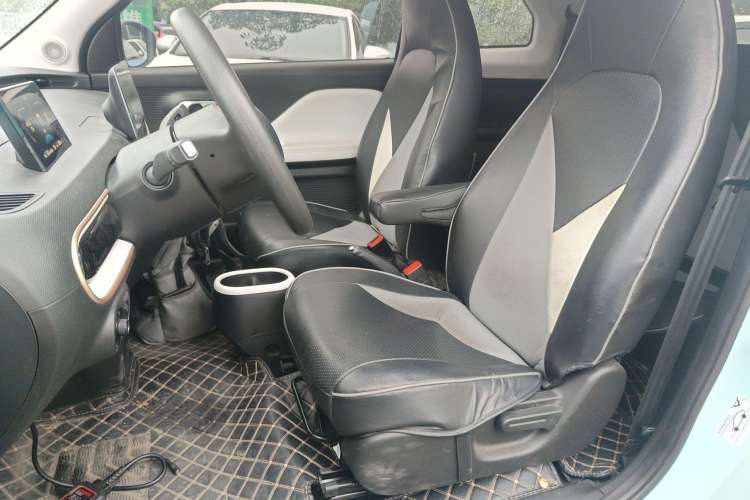Used Cowin October 2023 201km Wave Rider Edition Left Front Seat