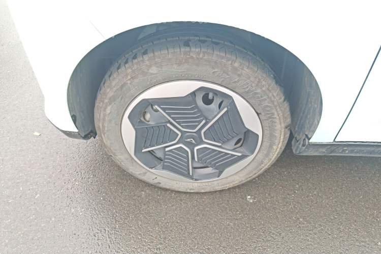 Used Cowin October 2023 201km Wave Rider Edition Left Front Wheel Hub