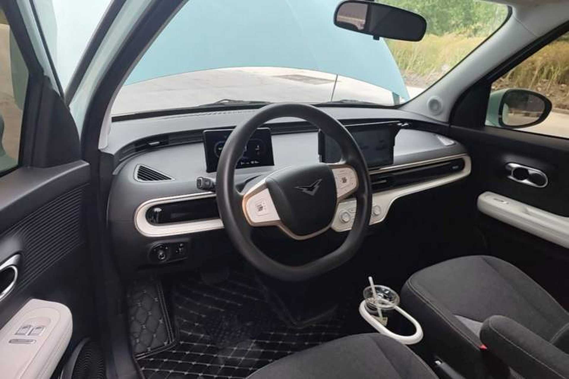 Used Cowin October 2023 301km Zhi Feng Edition Center Console