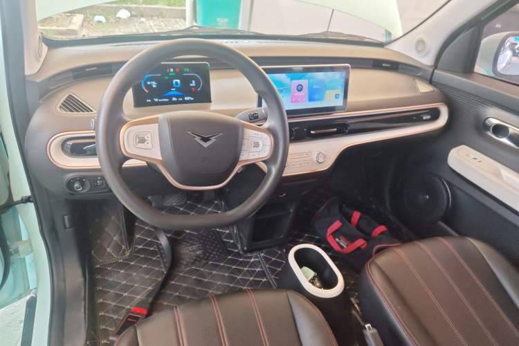 Used Cowin October 2023 201km Wave Rider Edition Center Console
