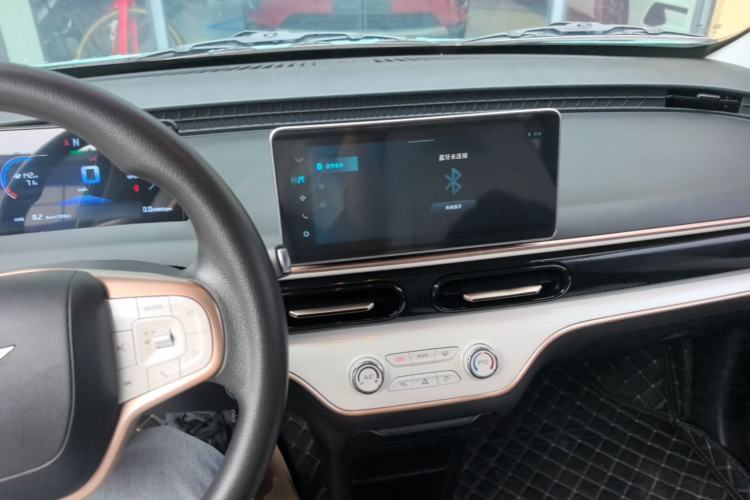 Used Cowin October 2023 201km Wave Rider Edition Center Console