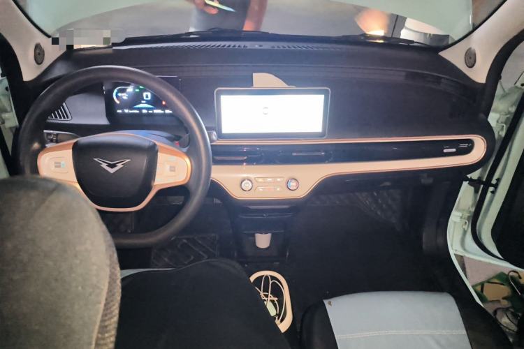 Used Cowin October 2023 301km Zhi Feng Edition Center Console