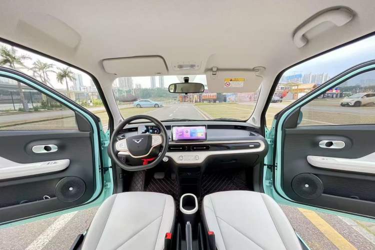 Used Cowin October 2023 301km Zhi Feng Edition Exterior 10