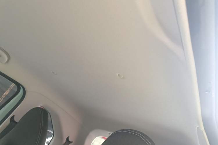 Used Cowin October 2023 201km Wave Rider Edition Headliner