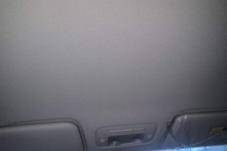 Used Cowin October 2023 201km Wave Rider Edition Headliner