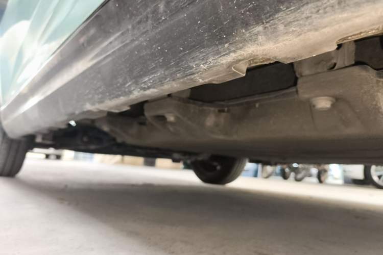 Used Cowin October 2023 201km Wave Rider Edition Left Side Sill