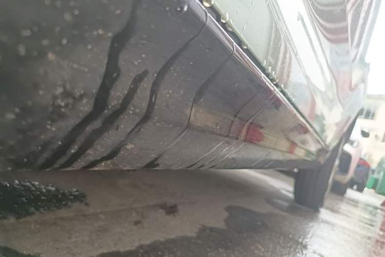 Used Cowin October 2023 201km Wave Rider Edition Left Side Sill