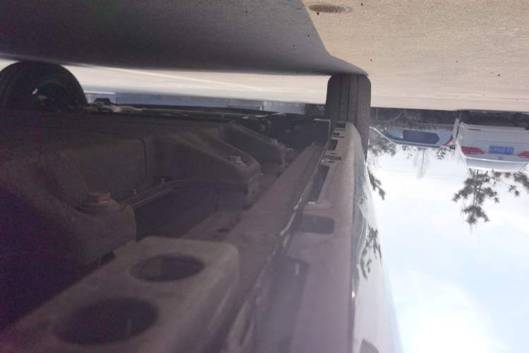 Used Cowin October 2023 201km Wave Rider Edition Left Side Sill
