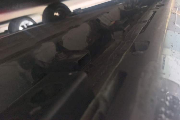 Used Cowin October 2023 201km Wave Rider Edition Left Side Sill