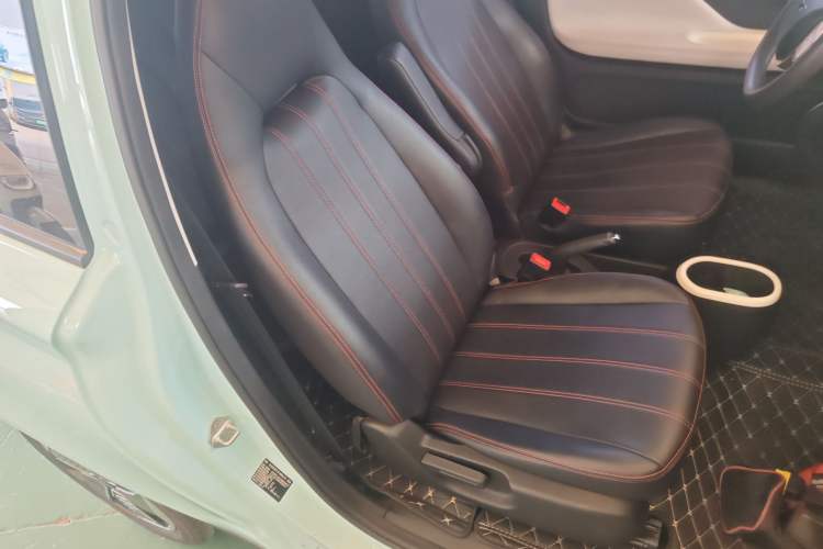 Used Cowin October 2023 201km Wave Rider Edition Right Front Seat
