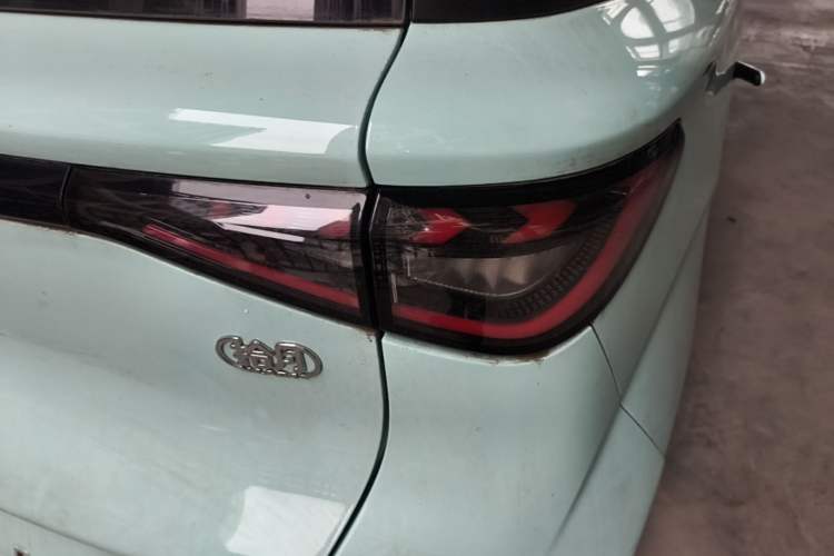 Used Cowin October 2023 201km Wave Rider Edition Right Rear Taillight