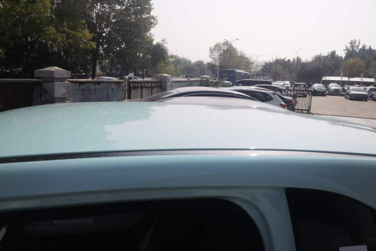 Used Cowin October 2023 201km Wave Rider Edition Roof