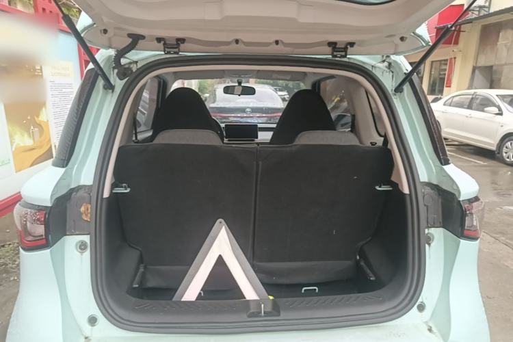 Used Cowin October 2023 201km Wave Rider Edition Trunk