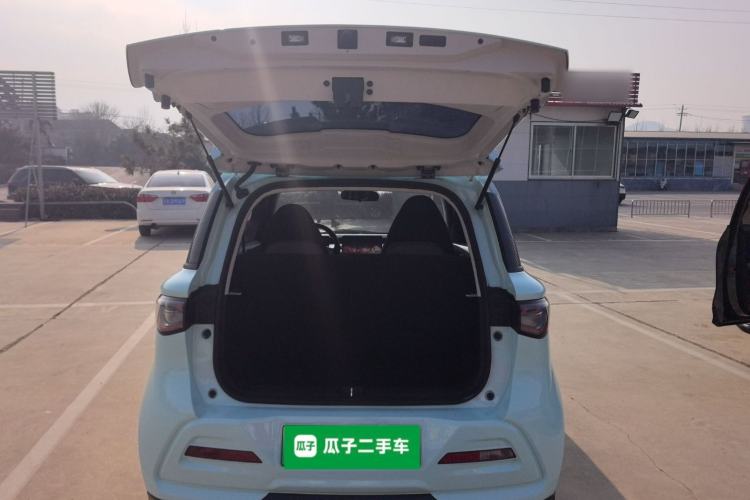 Used Cowin October 2023 201km Wave Rider Edition Trunk