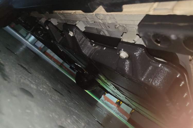 Used Cowin October 2023 201km Wave Rider Edition Chassis Rear Left